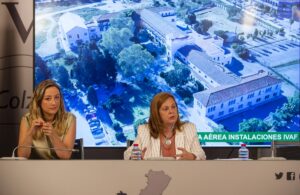 Reunión sobre la nueva sede del Teatre Escalante en IVAF