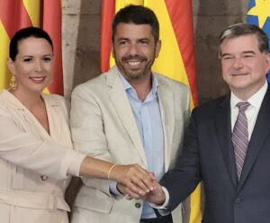 Reunión de representantes de Edwards Lifesciences en Moncada