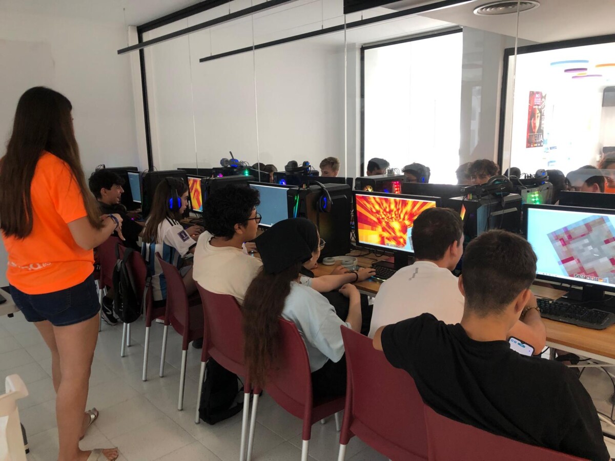 Estiu jove Benetússer