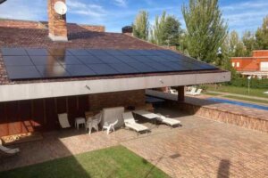 instalacion-de-autoconsumo-residencial-cambio-energetico