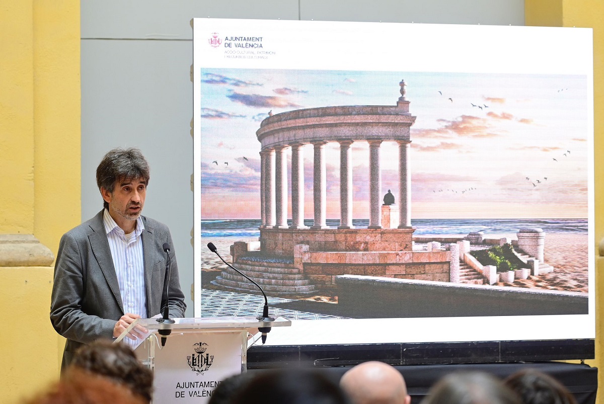 José Luis Moreno explica los pormenores de la reconstrucción del Monumento a Sorolla