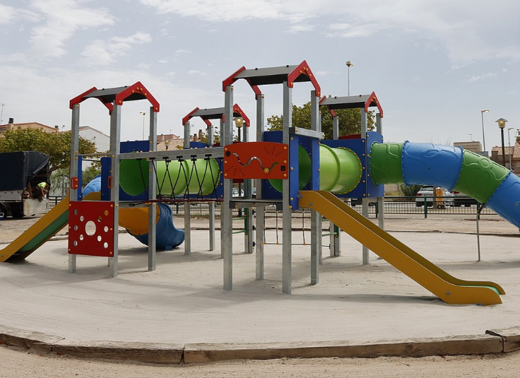 nuevo parque infantil playa Puçol