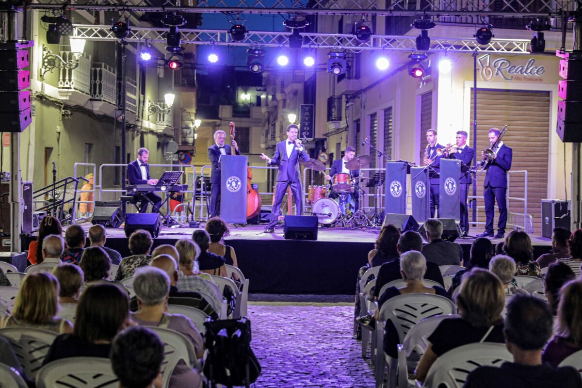 Uno de los concierto de Música a la Plaza en Paterna del verano pasado