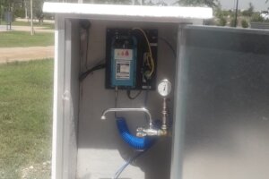 Uno de los equipos analizadores de cloro para la digitalización en el sistema de abastecimiento de agua potable de Paterna