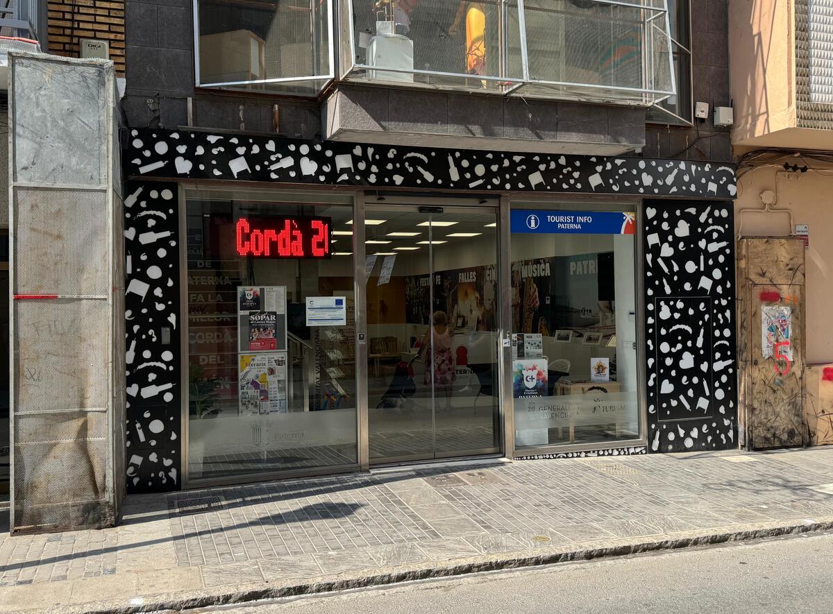 Edificio de la Cordà Pepín Damián de Paterna