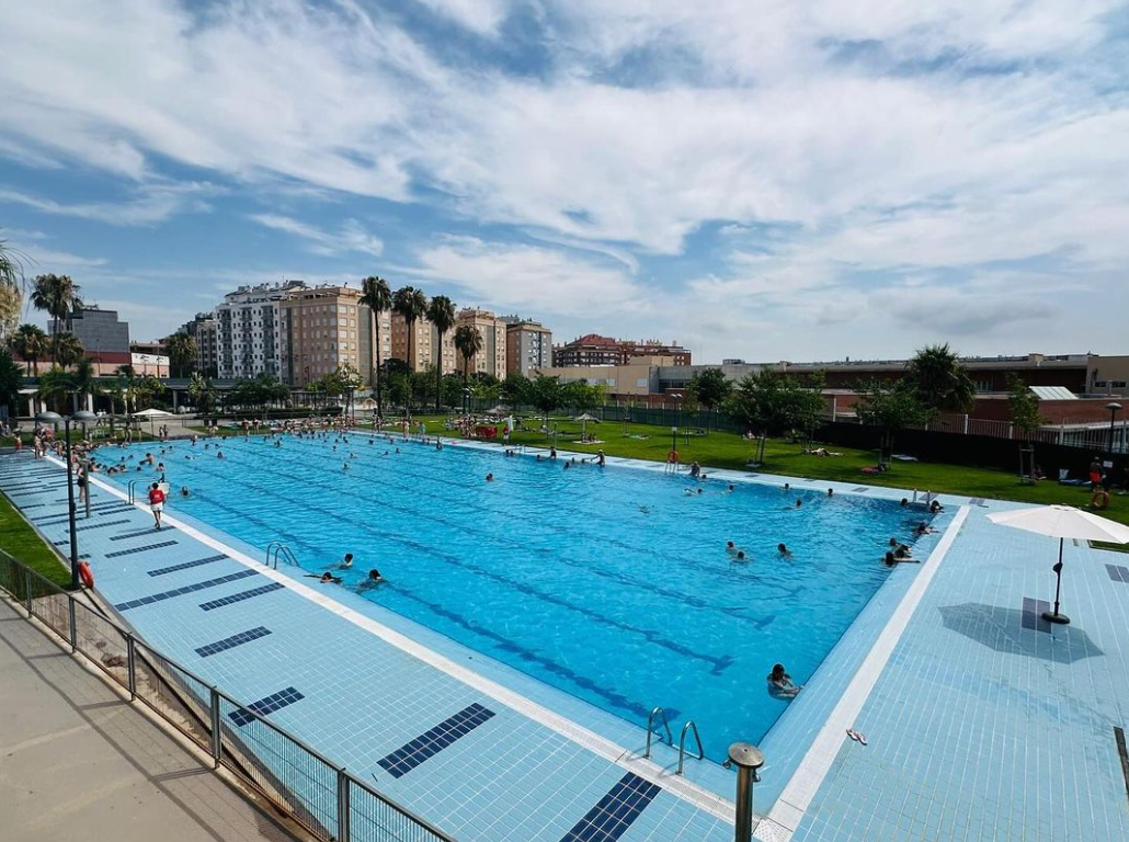 piscina grande municipal Alaquàs