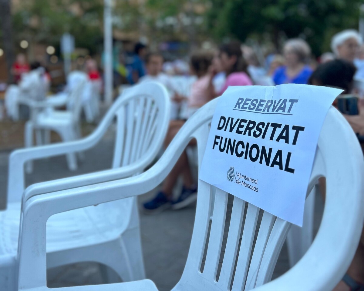 silla diversidad funcional fiestas Moncada