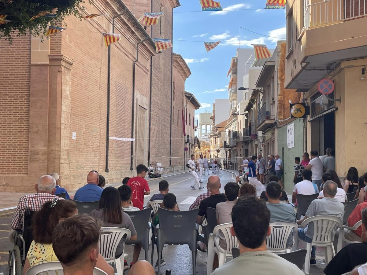 Una partida de pilota valenciana a Foios