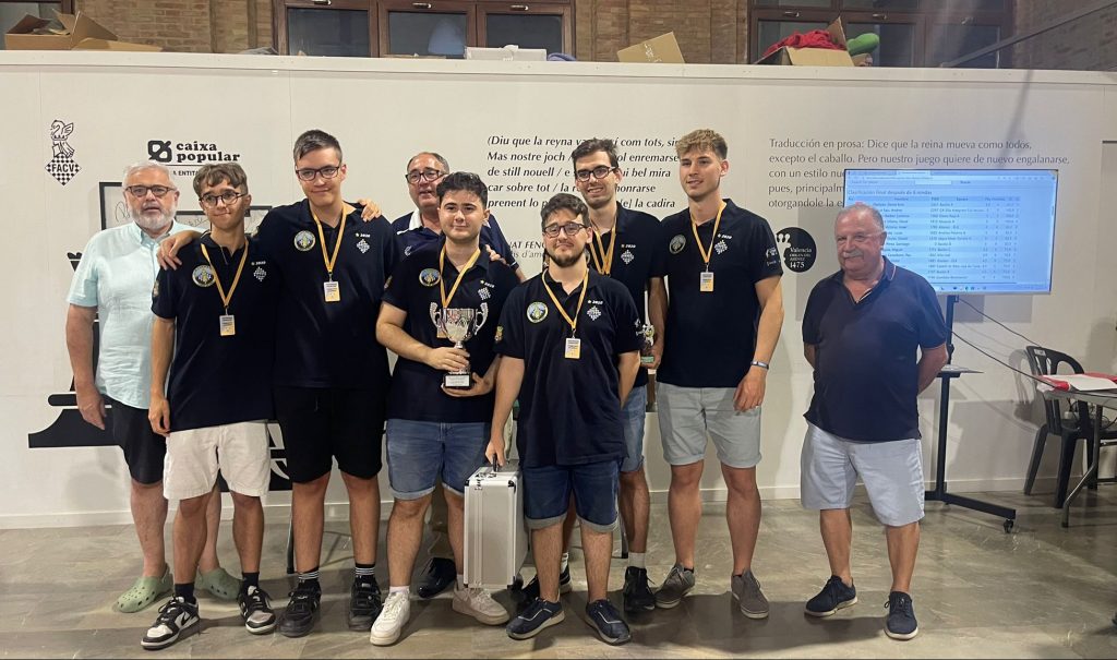 Equipo campeón del torneo C.A. Silla Col·lectius