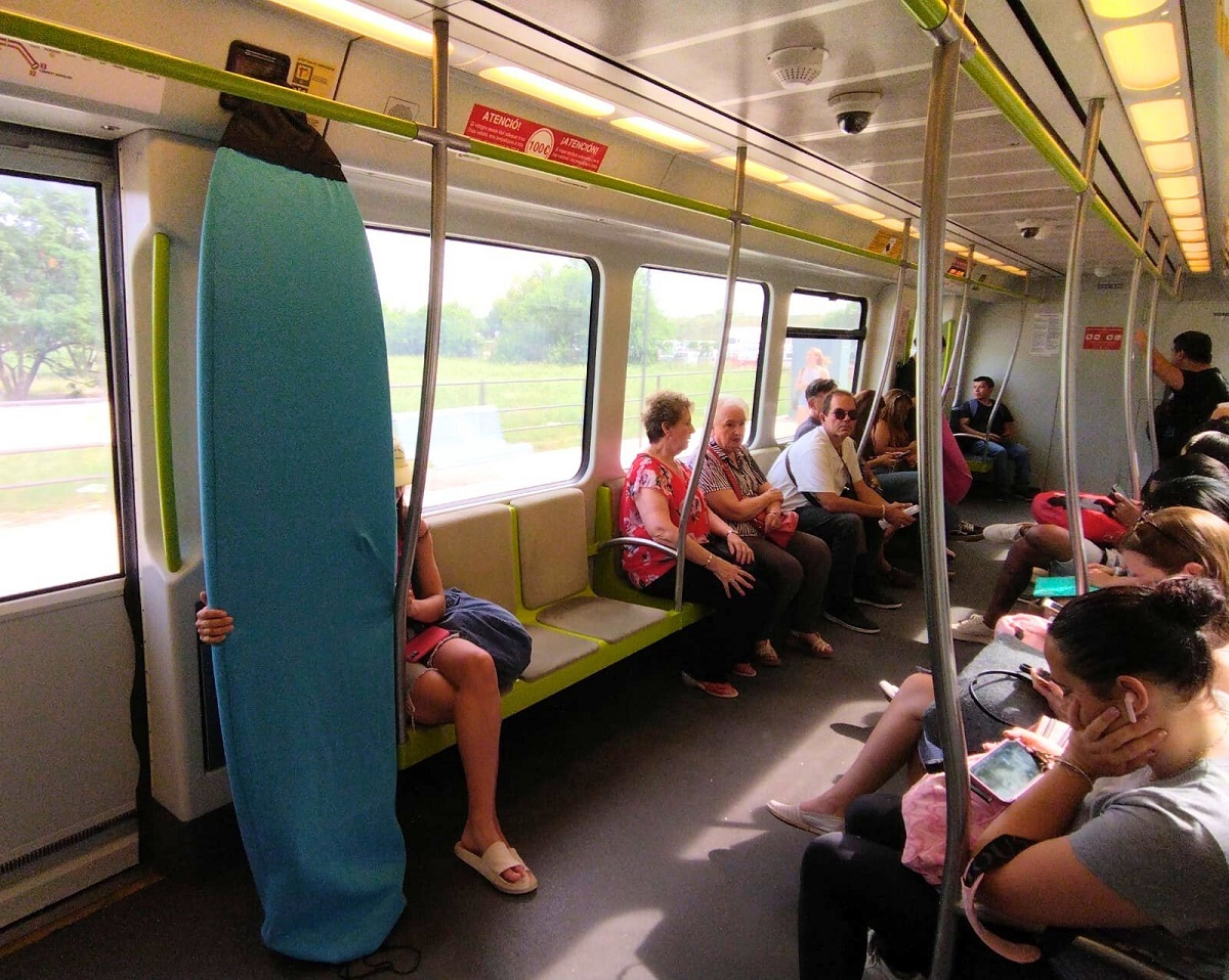 Viajeros de verano en Metrovalencia