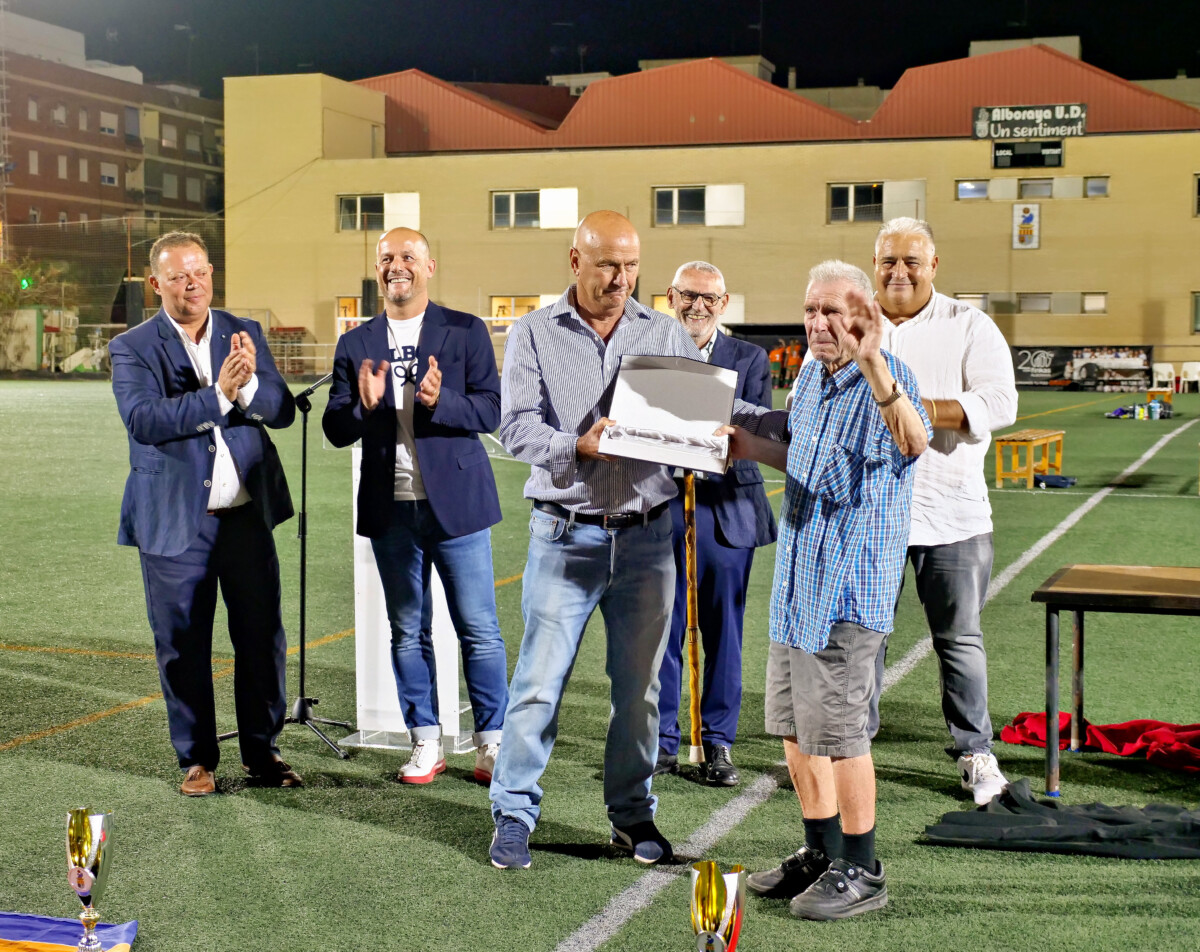 nuevas luces Alboraya UD