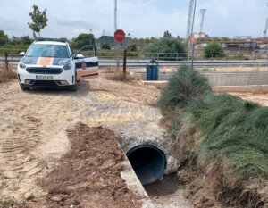 Pobla de Farnals neteja imbornals