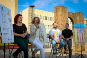 Presentación de actos del 9 de octubre en Torrent con varios ponentes