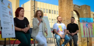 Presentación de actos del 9 de octubre en Torrent con varios ponentes