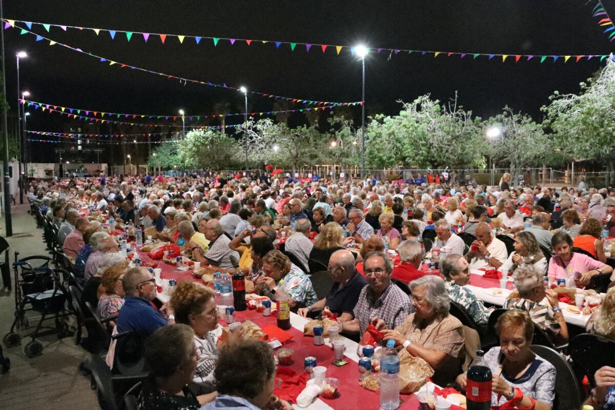sopar personas mayores Alaquàs