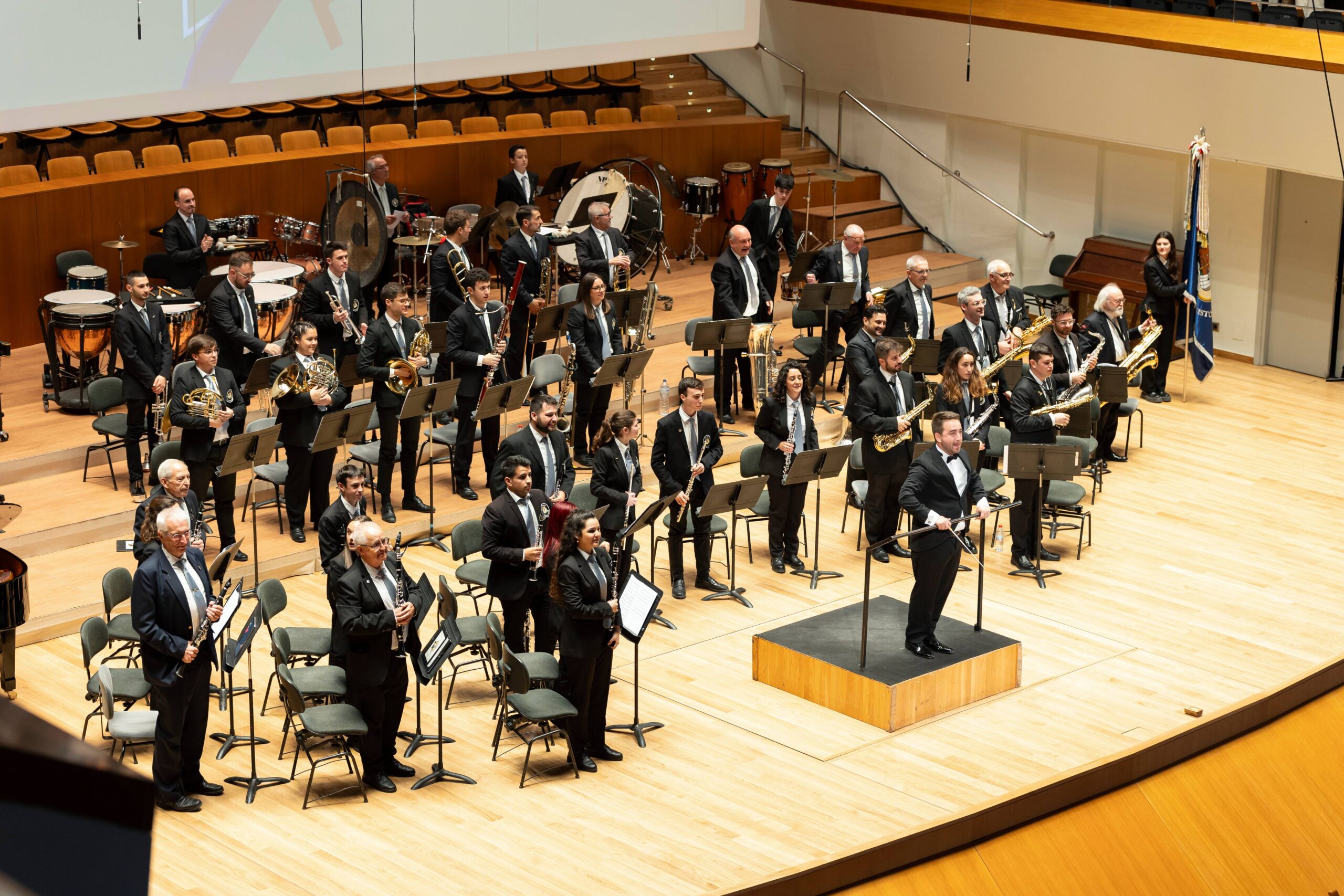 Orquesta en el auditorio Molí de Vila durante la Festa de la Música Valenciana
