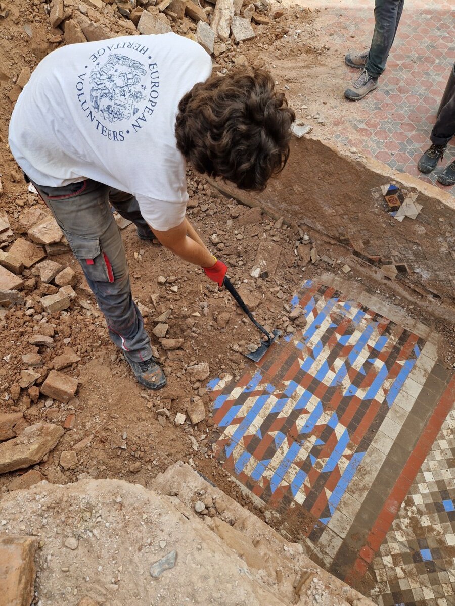 campaña de excavación en el histórico Palauet Nolla de Meliana