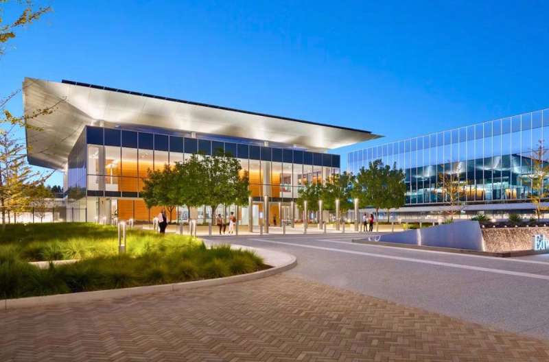 Edwards LifeSciences fabrica Moncada