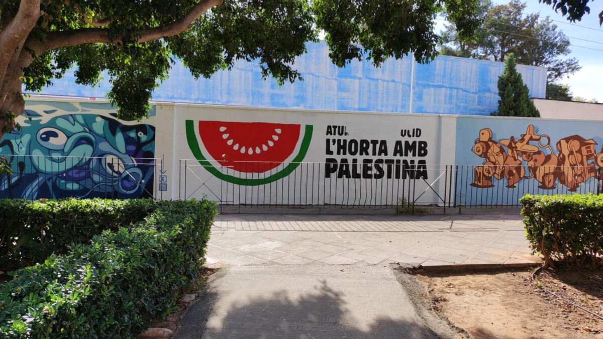Grafiti en favor del pueblo palestino en Rocafort