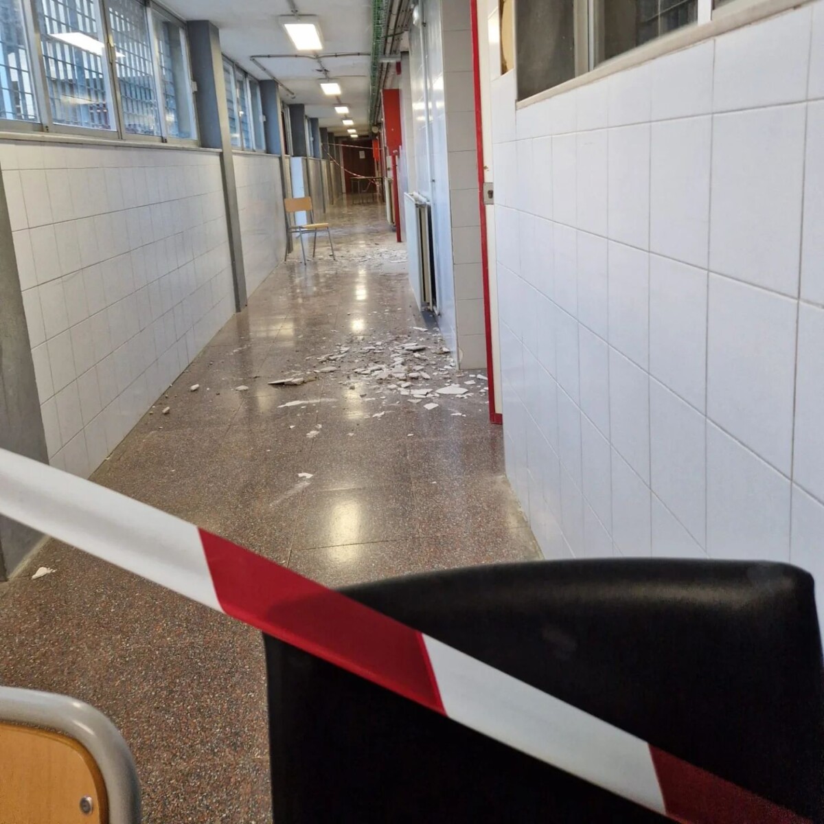 IES Sorolla caida techo