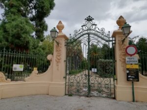 València cierra sus parques, jardines y cementerios como consecuencia de las fuertes lluvias