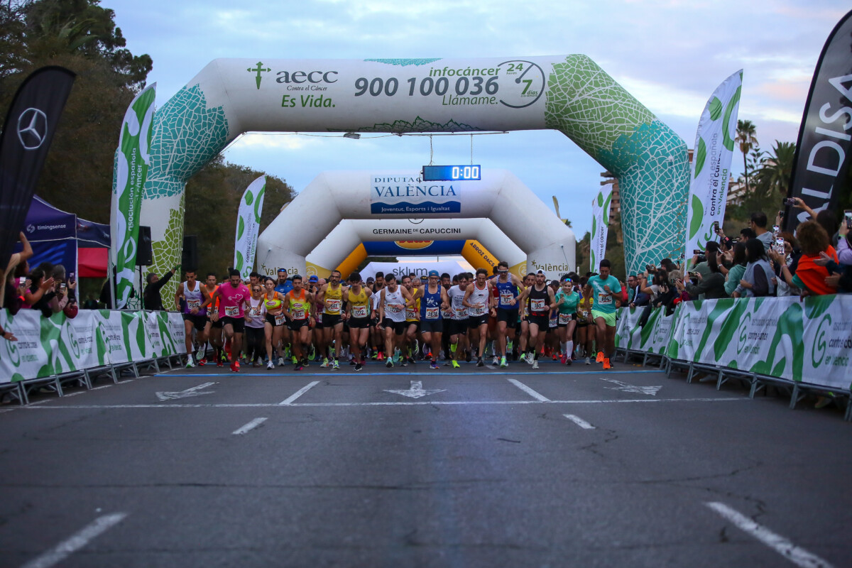 La IX edición de la carrera contra el Cáncer de Valencia