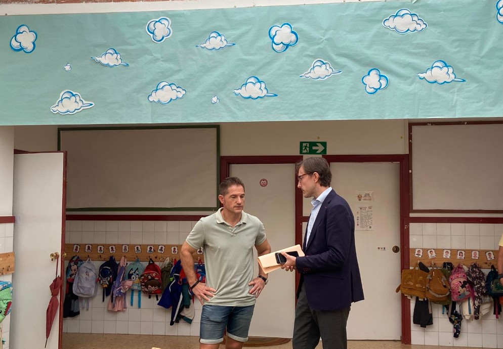 Visita conselleria colegios Manises