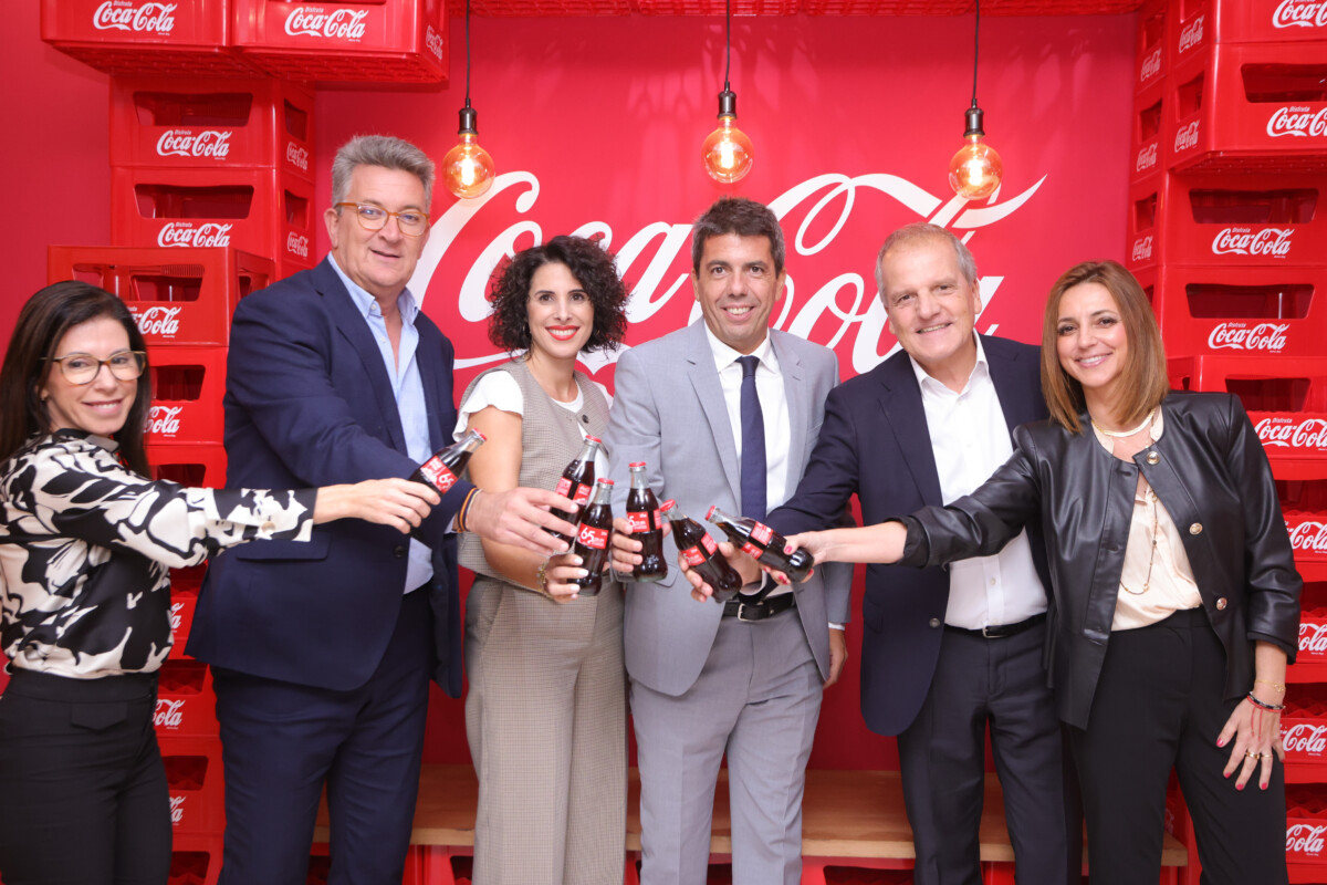 visita Mazón fabrica Coca-Cola en Quart de Poblet