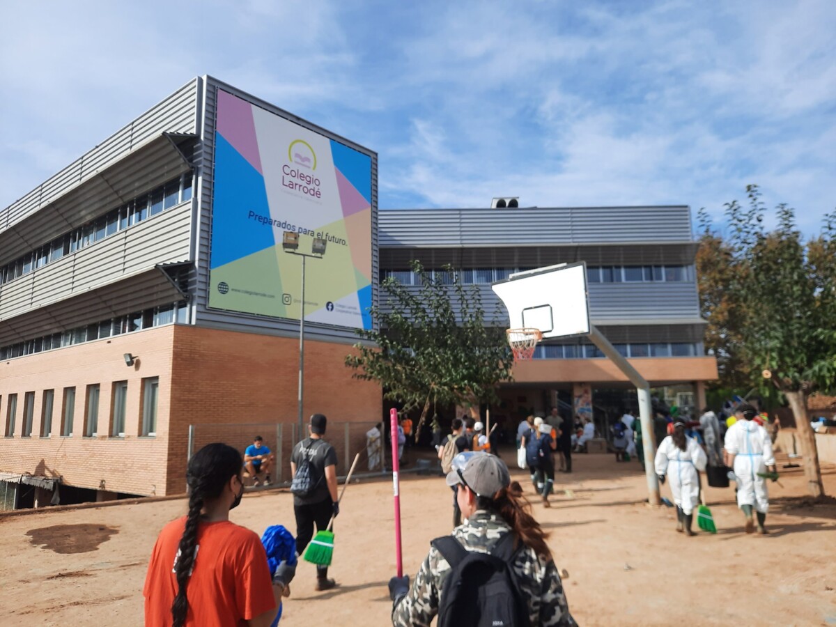colegio Larrode de Paiporta afectado por la DANA