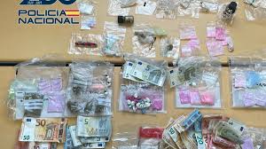 Cuatro detenidos en Patraix tras desarticular un narcopiso que operaba con la venta de drogas