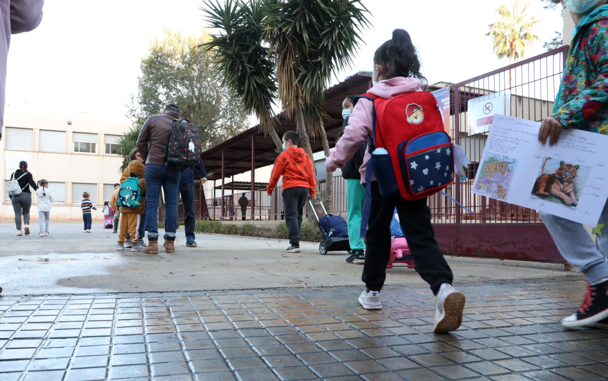 Más de 22.000 alumnos de la zona afectada por la DANA han retomado las clases este lunes