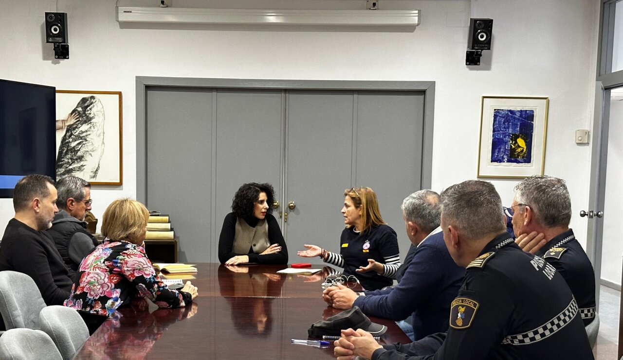 Reunión alcaldesa Quart y delegada del Gobierno por la DANA