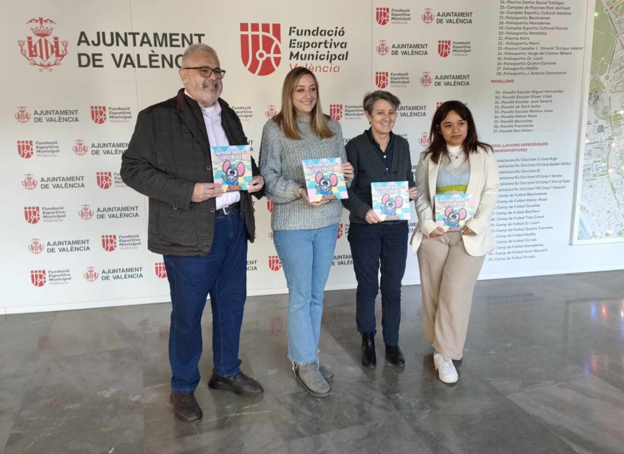 Basilio López, Rocío Gil, María Ángeles Vidal y Carols Patiño