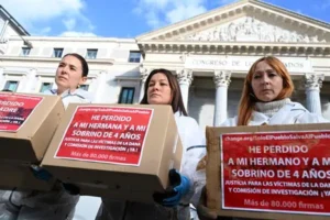 Firma fallecidos DANA en el Congreso de los Diputados
