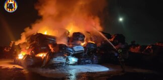 Incendio coches DANA Catarroja