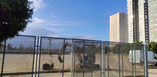 El Villarreal CF y la Fundación Trinidad Alfonso firman con el ayuntamiento el convenio para reconstruir campo fútbol La Torre