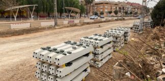 Obras de reconstrucción en el tramo de Metrovalencia en Picanya