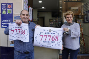 Paiporta se lleva una alegría tras vender parte de un cuarto y un quinto premio