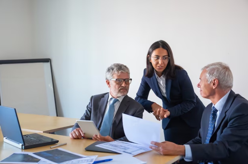 reunión de abogados