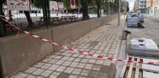 Obras de adaptación de aceras en el CEIP Jaume I de Foios