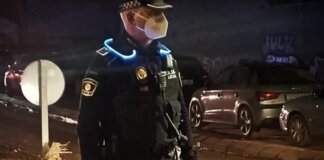 La Policía Local de Paterna estrena chalecos balísticos con led de alta visibilidad para intervenciones nocturnas