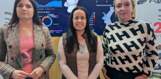 Tres alcaldesas de Paiporta, Catarroja y Benetússer en una reunión