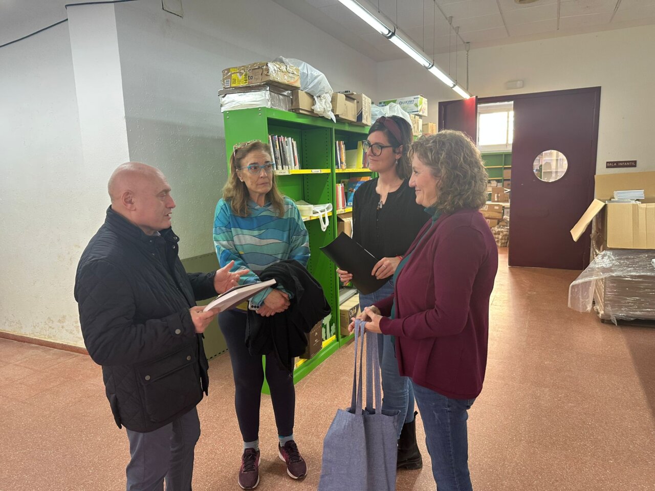 Visita biblioteca Aldaia Visita biblioteca Aldaia