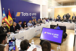 Reunión del presidente del Gobierno con alcaldes afectados por la DANA