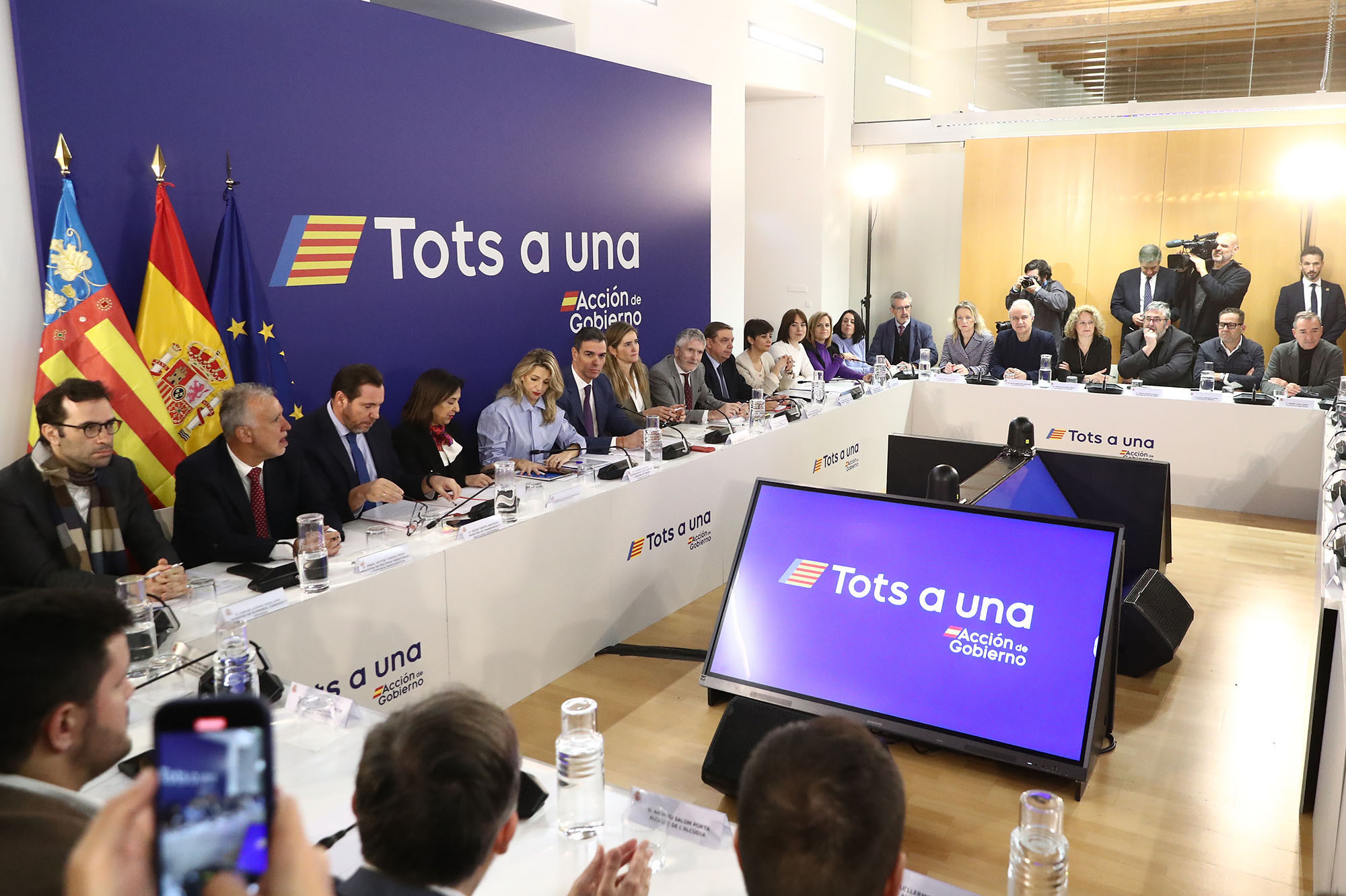 Reunión del presidente del Gobierno con alcaldes afectados por la DANA