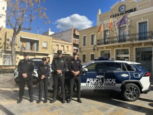 dos nuevos vehículos híbridos para la Policía Local de Pobla de Farnals