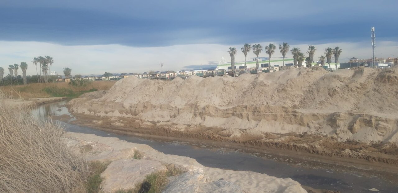 limpieza desembocadura barranco del Carraixet