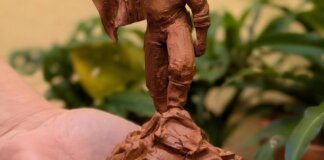 La Falla Cronista de Torrent donará una escultura en homenaje a los voluntarios de la DANA