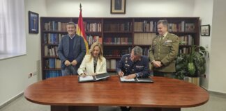 firma cesión edificios Hospital Militar de Mislata