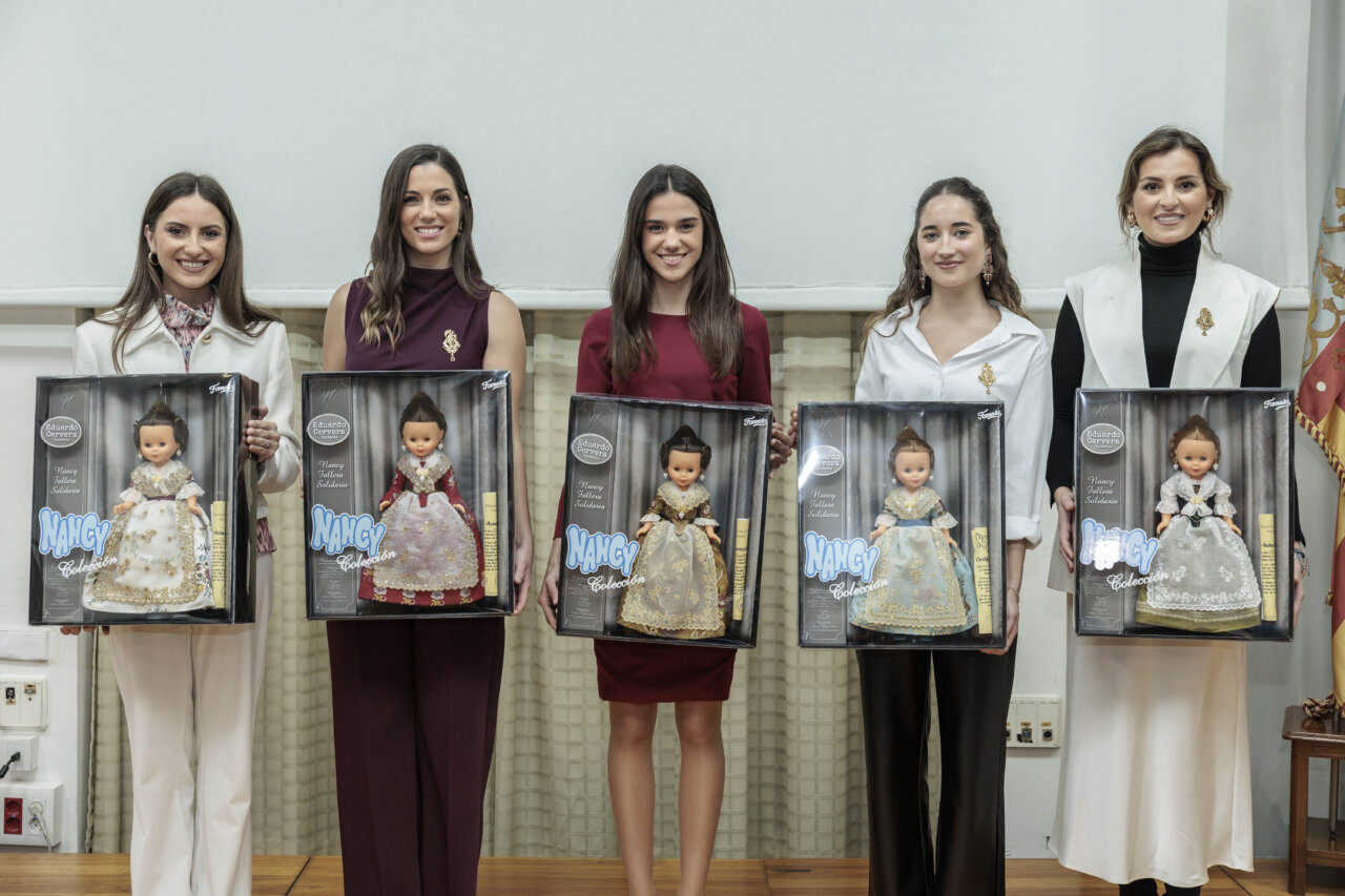 madrinas y Nancys falleras